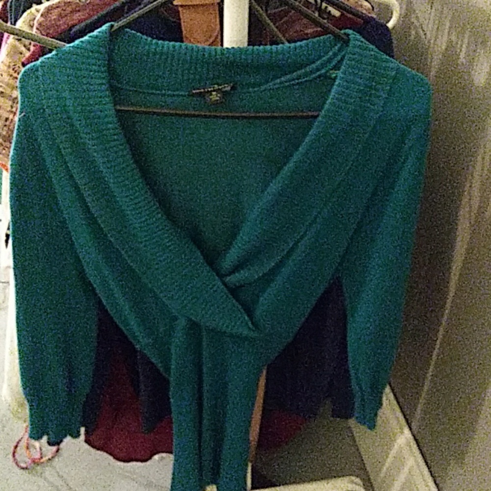Teal woman's top